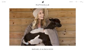 Raphaelle, knusse knitwear in een nieuw jasje